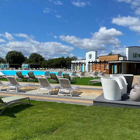 The Sunflower Luxury Caravan At Tattersall Lakes Hotel Tattershall Buitenkant foto